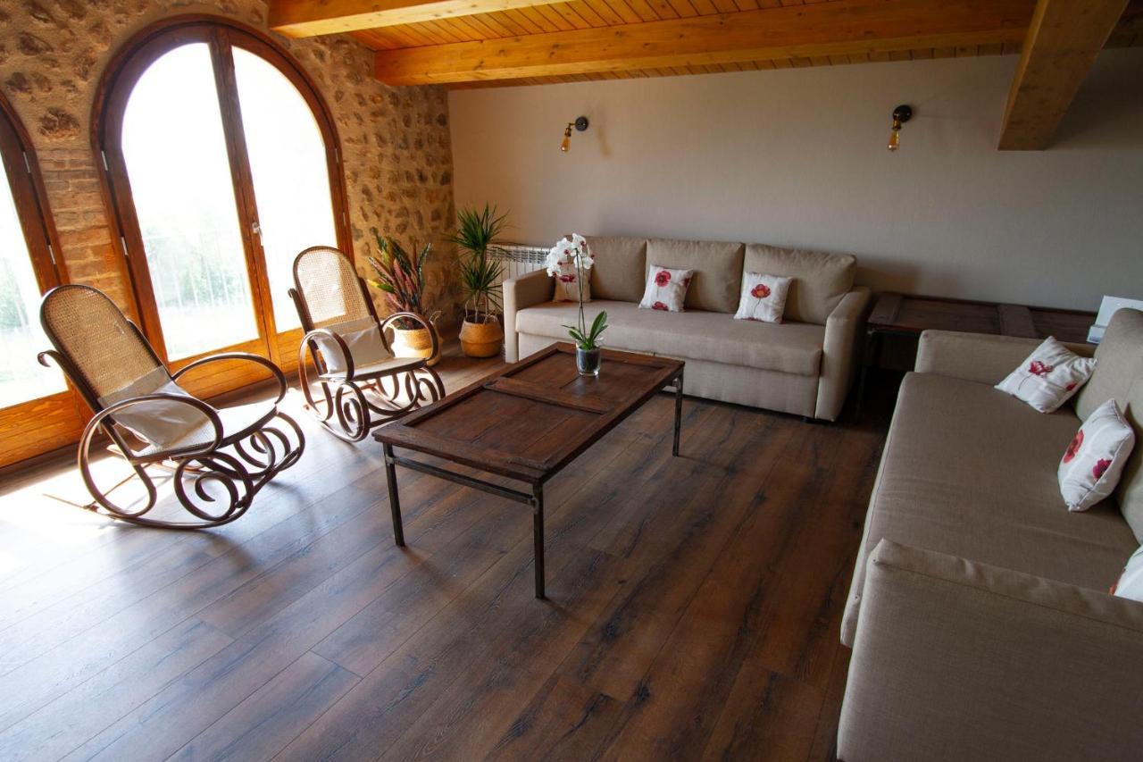 Villa La Creu De La Pinya Berga Exterior foto